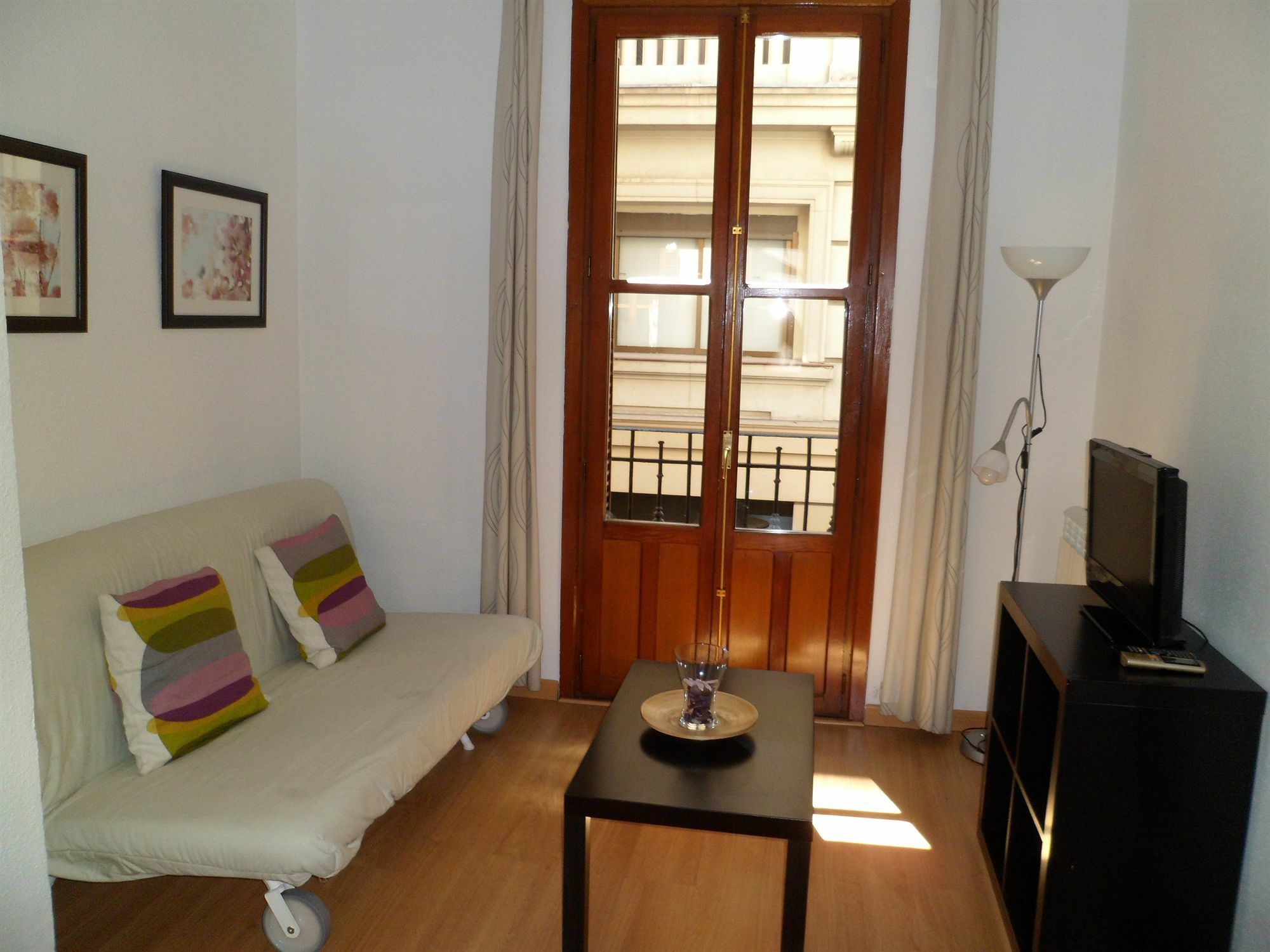 Room Canalejas Madrid Exteriér fotografie